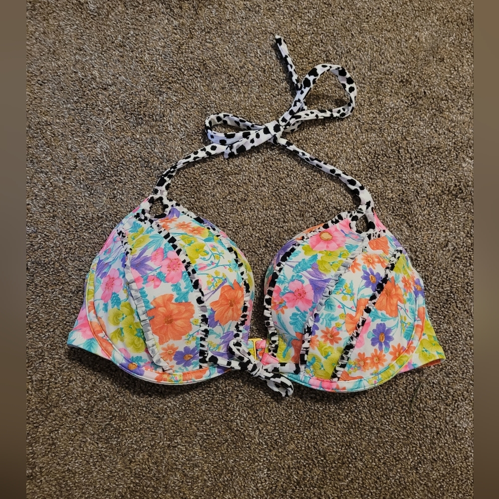 VS push up bikini top size 36D